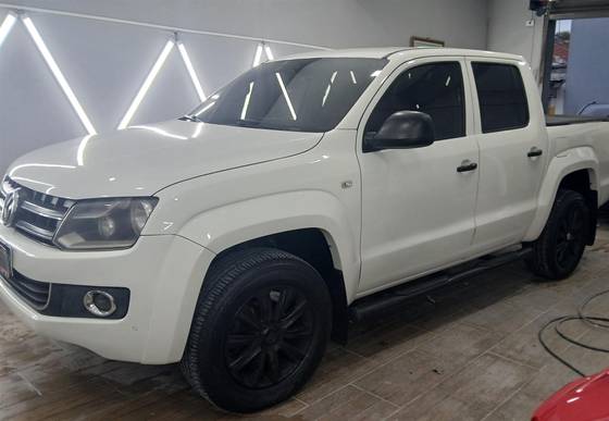 VOLKSWAGEN AMAROK 2.0 TRENDLINE 4X4 CD 16V TURBO INTERCOOLER DIESEL 4P AUTOMÁTICO VOLKSWAGEN AMAROK 2.0 TRENDLINE 4X4 CD 16V TURBO INTERCOOLER DIESEL 4P AUTOMÁTICO